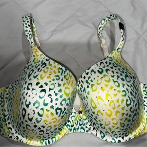 Victoria's Secret Fabulous Perfect Coverage 36D Animal Print Leopard Bra